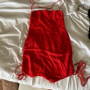 verge girl red dress